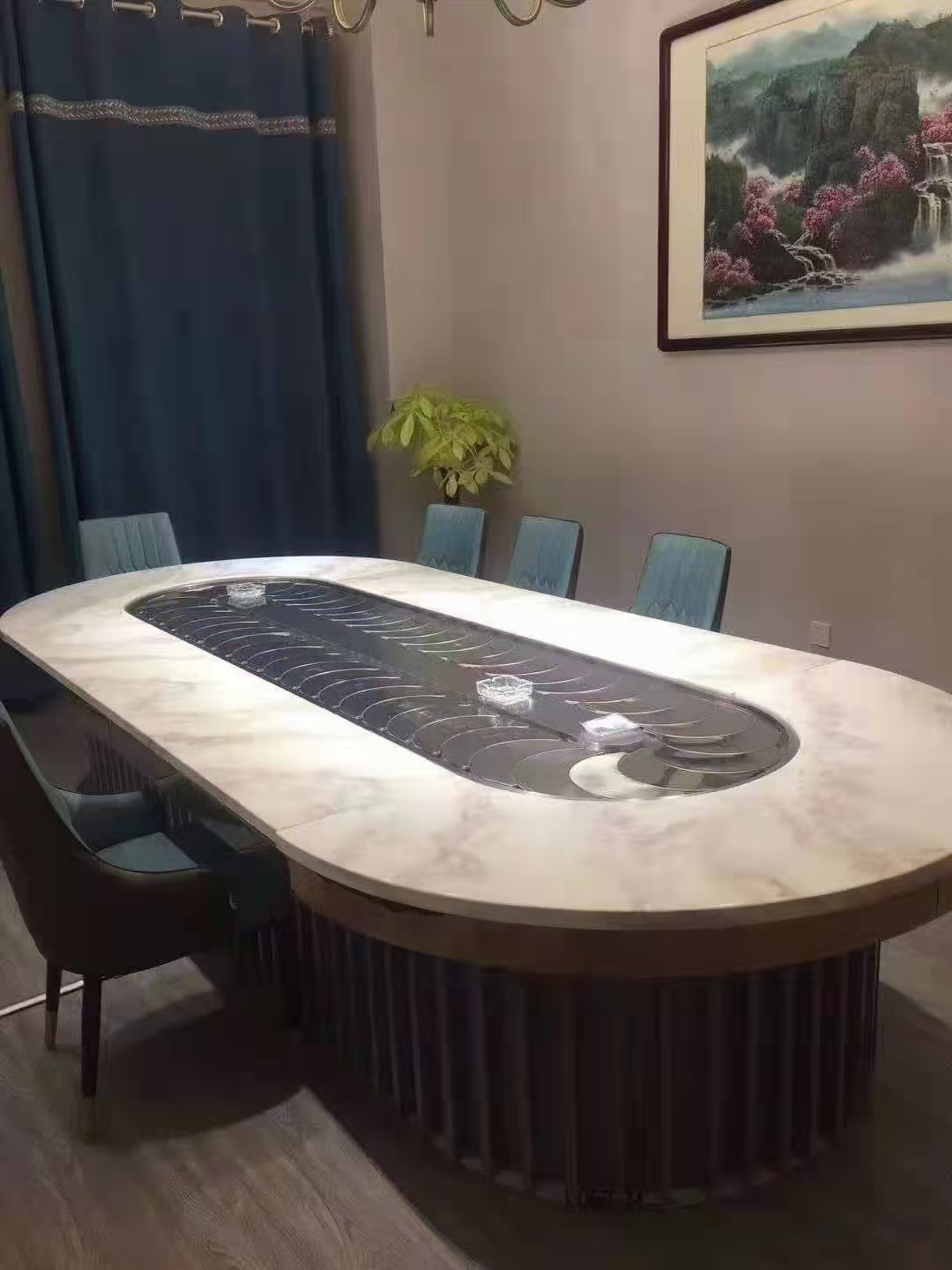 中餐桌火锅茄子视频H网站